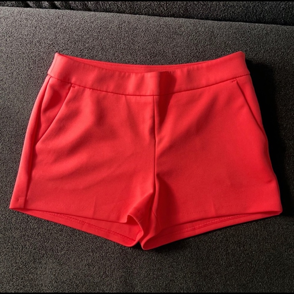 Express Shorts